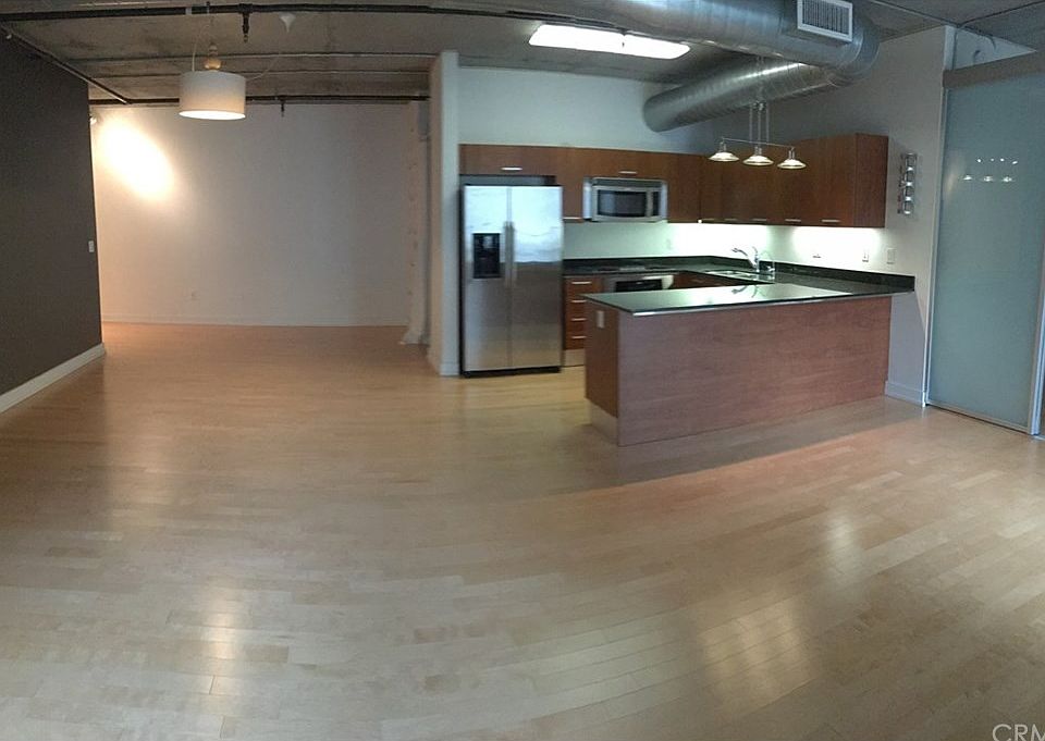 1st image of 645 W 9th St APT 413