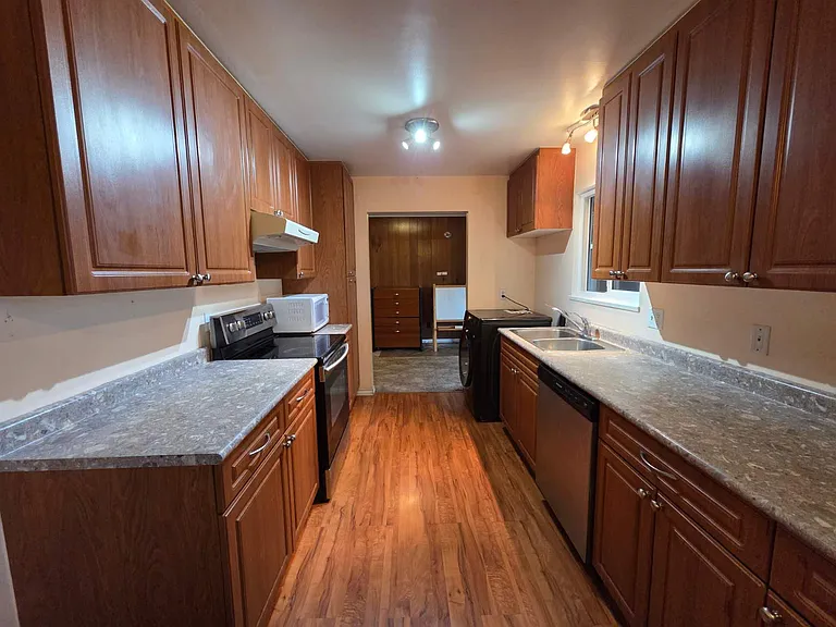6171 Riverdale Dr — Photo 11