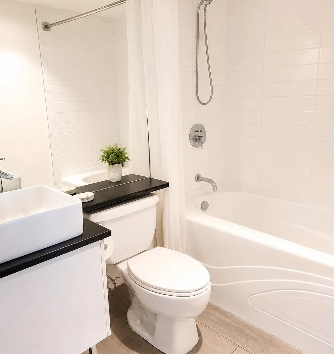 2 bed, 1086 sqft, $4,300 — Photo 3