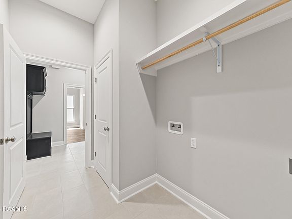 5th image of 119 Grenadine Dr