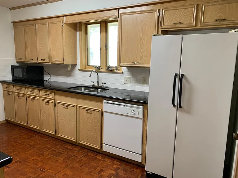 2770 Morning Glory Ave — Photo 8