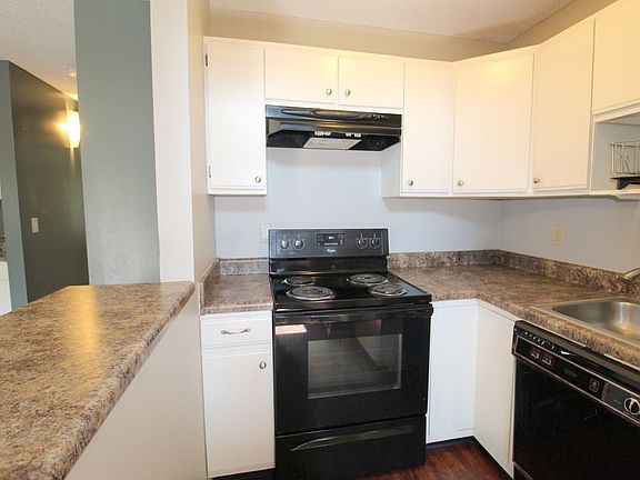 4th image of 1339 Bradley Dr #4B-2Ba-1352Sqft