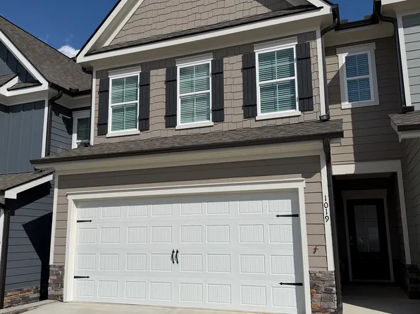 1019 Trichur Rd, Statham, GA 30666