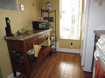 4th image of 5460 Jubilee Way #220