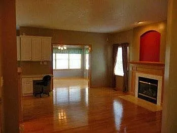 5 bed, 3.5 bath, 3000 sqft, $3,100 — Photo 1