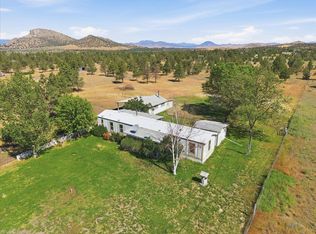 5609 Agate Ct, Montague, CA 96064
