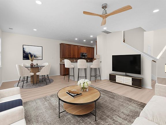 5th image of 11 Whitekirk Pl