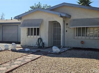 2363 W Oakland Ave, Hemet, CA 92545