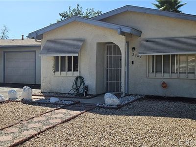 2363 W Oakland Ave, Hemet, CA, 92545