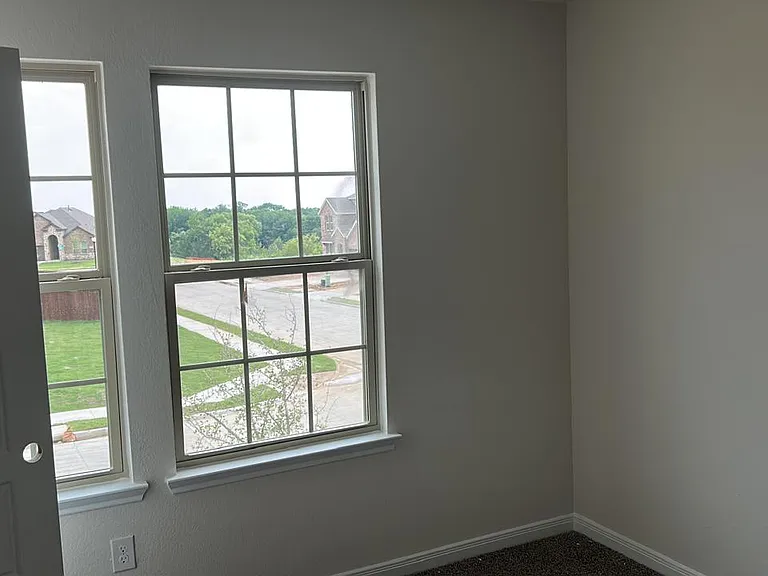 13401 Sueca Dr — Photo 6