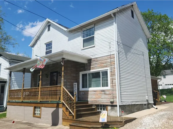 28 W Chestnut St, Blairsville, PA 15717