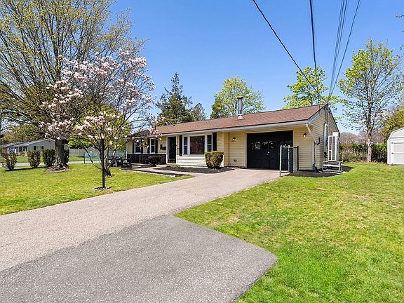 4th image of 11 Baldwin Rd