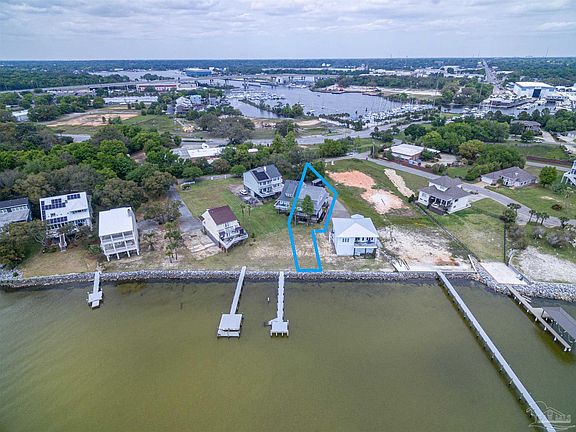 3rd image of 117 Bayshore Dr