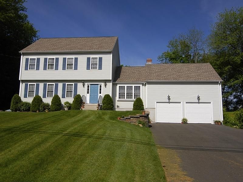 Easy living with this vinyl sided home with
        paved