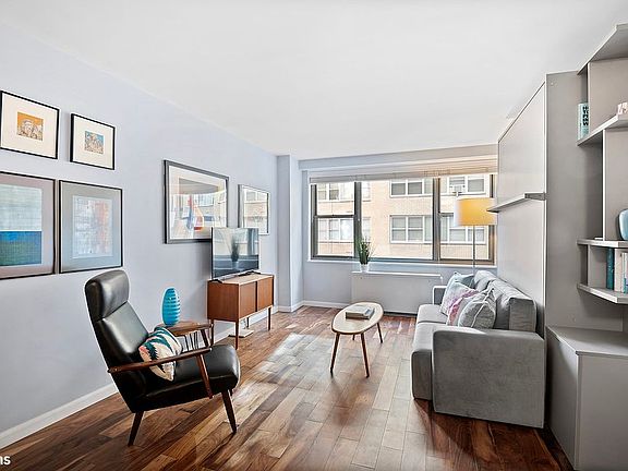 2nd image of 520 E 72nd St APT 5-G