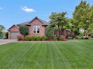 3139 N Den Hollow St, Wichita, KS 67205