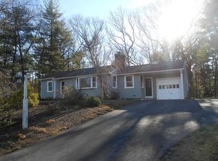 61 Polley Ln, East Walpole, MA 02032