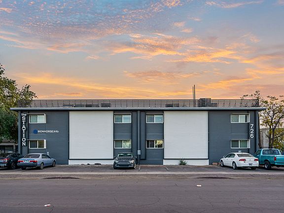 3rd image of 726 E 9th St APT 6