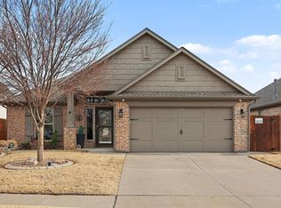 17912 Marron Dr, Edmond, OK 73012