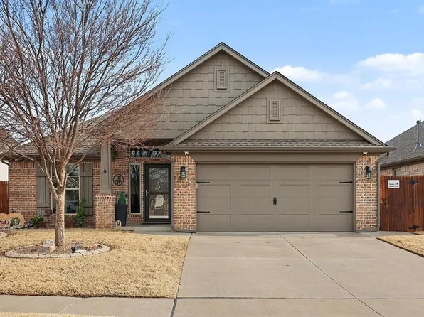 17912 Marron Dr, Edmond, OK 73012