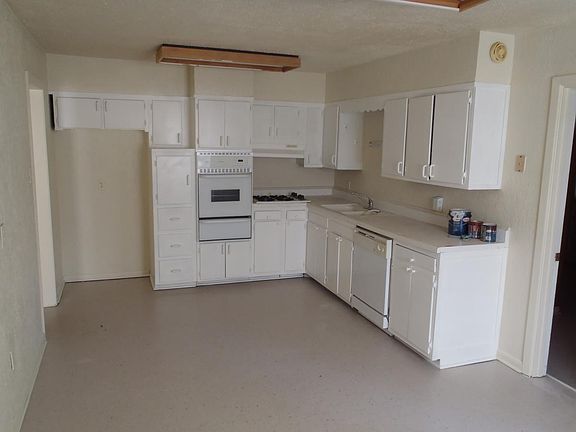 2nd image of 4519 Voss Dr