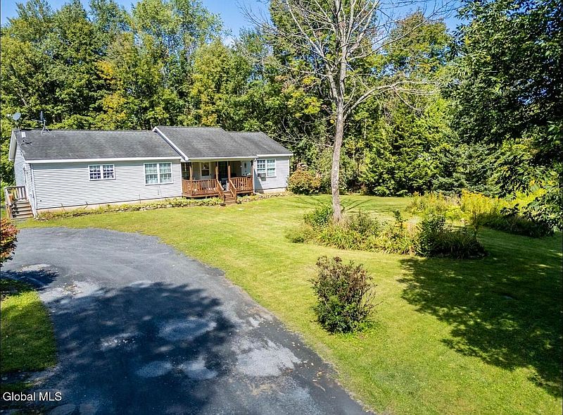 4th image of 157 Hicks Road