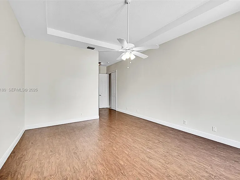 512 NW 120th Dr — Photo 12