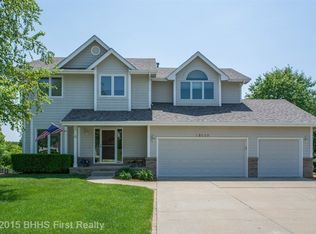 15030 Rosewood Dr, Clive, IA 50325
