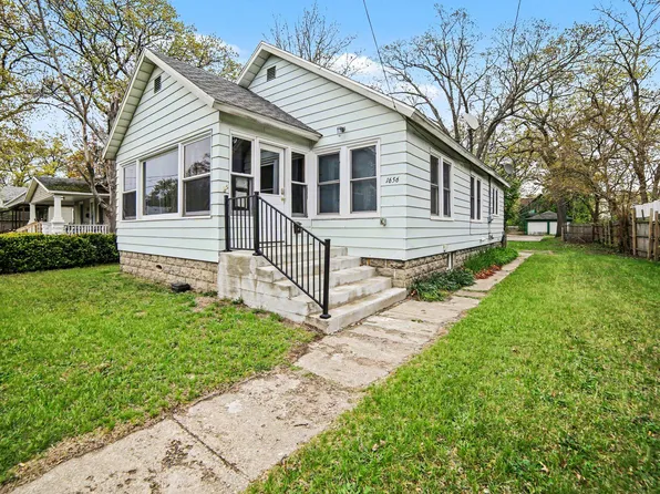 1656 Park St, Muskegon, MI 49441