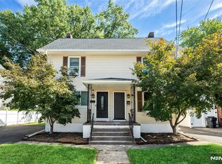 31-33 William Street, Bergenfield, NJ 07621