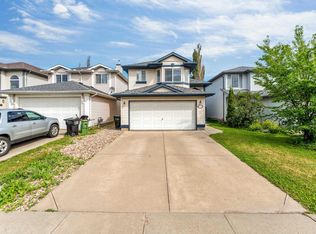 3320 27th Ave NW, Edmonton, AB T6T 1P7