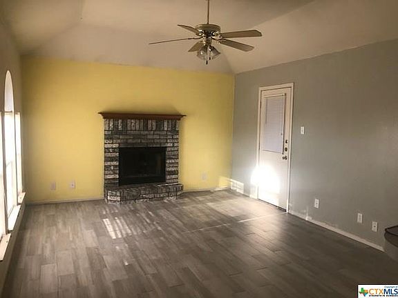 2nd image of 2608 Hidden Hill Dr