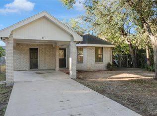 831 W Hackberry Ave, Alamo, TX 78516
