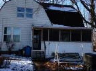 101 N Walnut St, West Liberty, IA 52776
