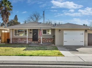 126 E Washington St, Ripon, CA 95366