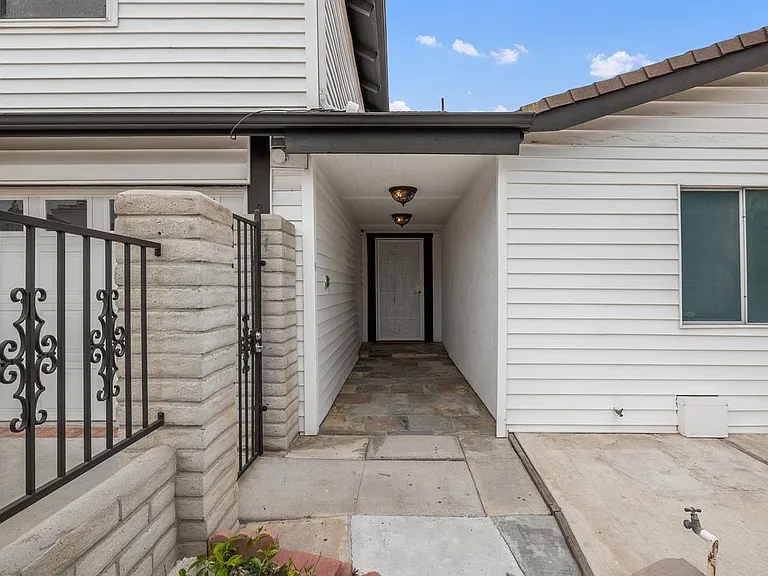 8629 Stanwell St — Photo 5
