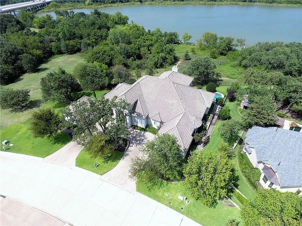 1st image of 3118 Kimberlee Ln