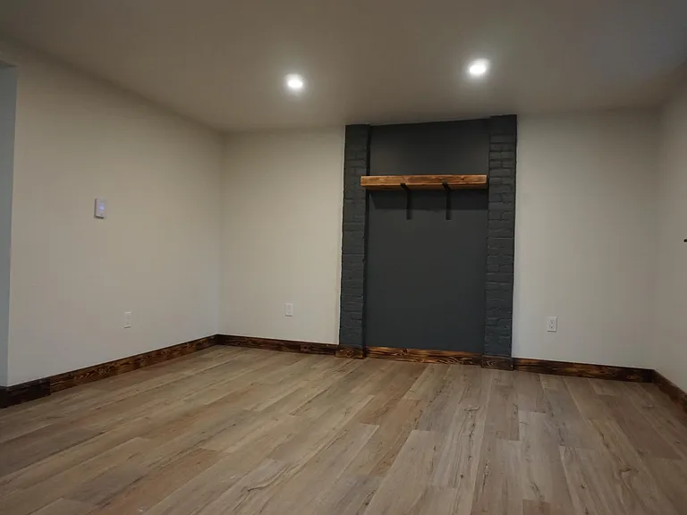 37 NE Rosa Parks Way #B — Photo 8