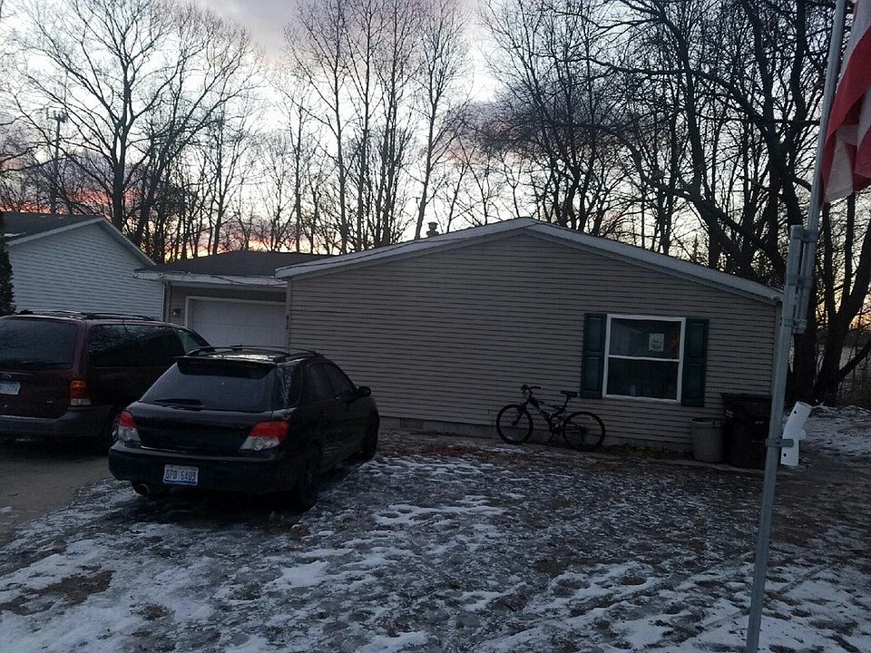 1st image of 815 N Lavinia St
