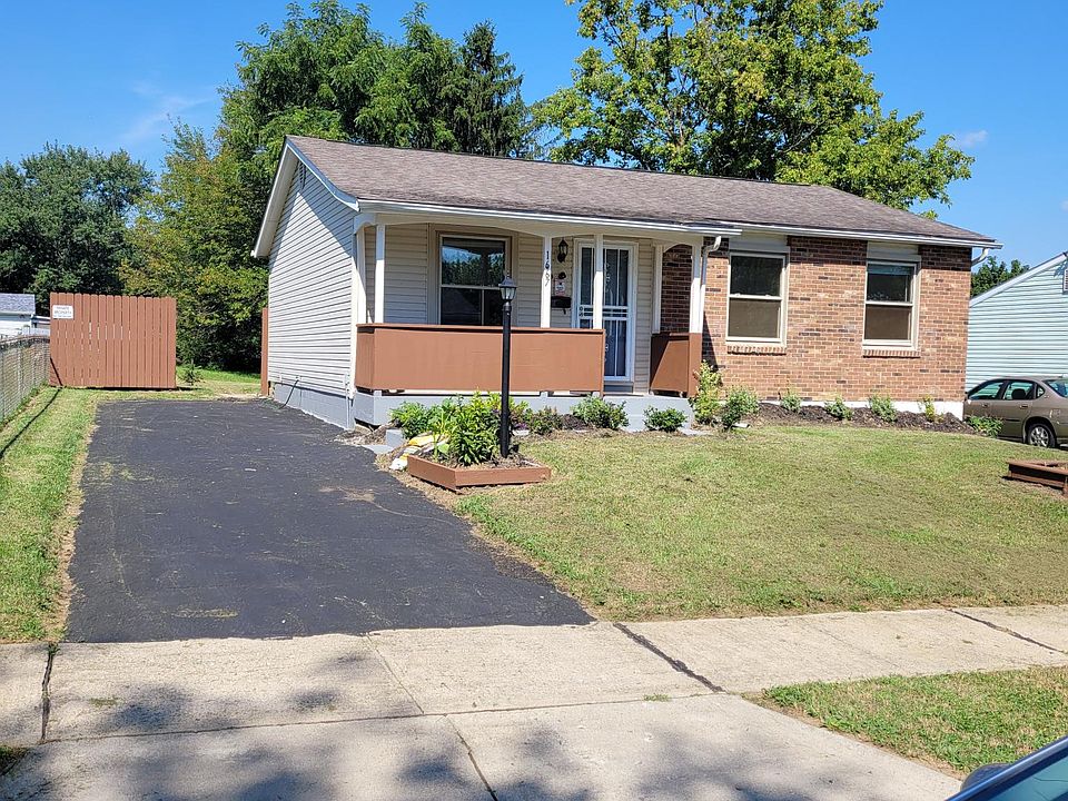 1st image of 1667 Rebecca St
