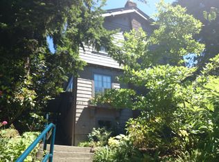 938 13th Ave E, Seattle, WA 98102