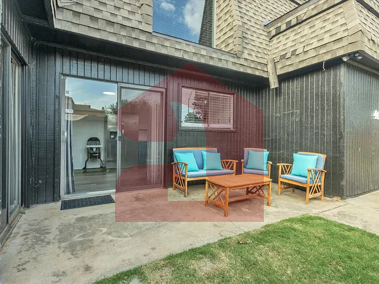 4045 Thunderbird Dr — Photo 19