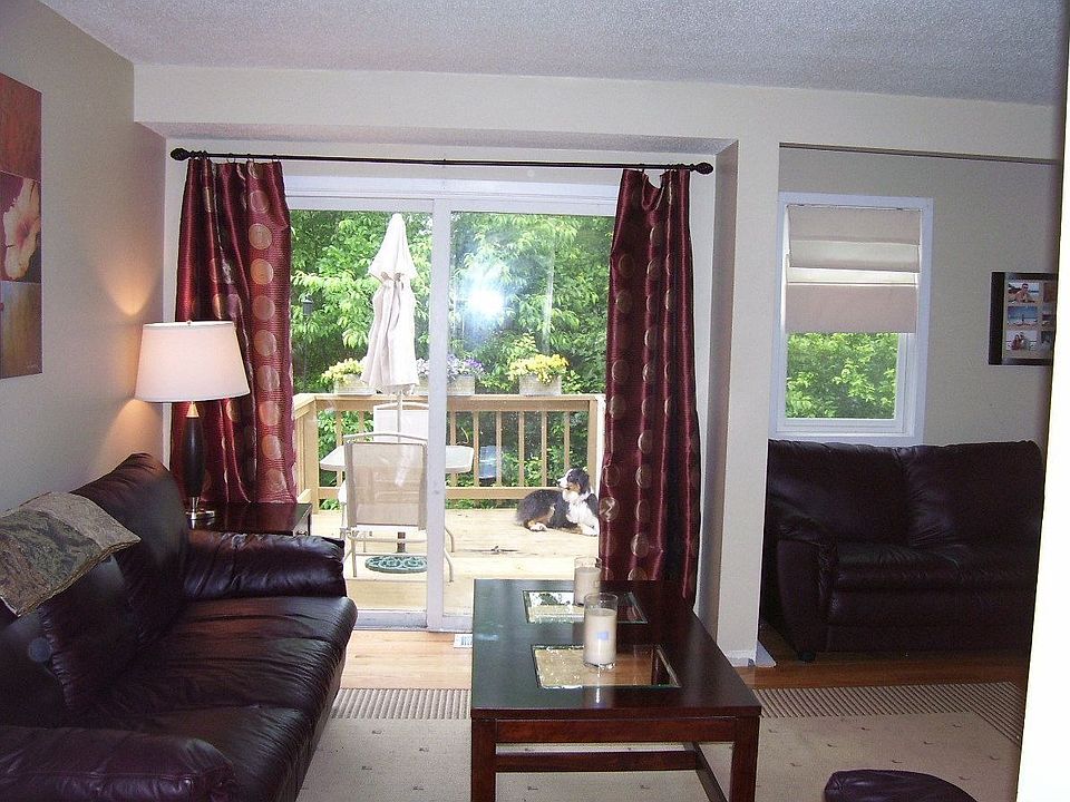 Living RM, w/ Fireplace