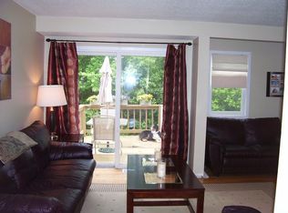 2C Russell Dr, Salem, MA 01970