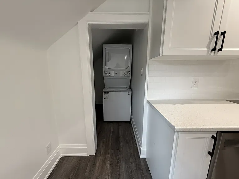 807 Frederick St — Photo 26