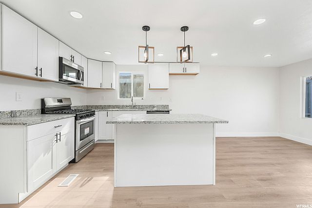 2nd image of 303 E Nashua St