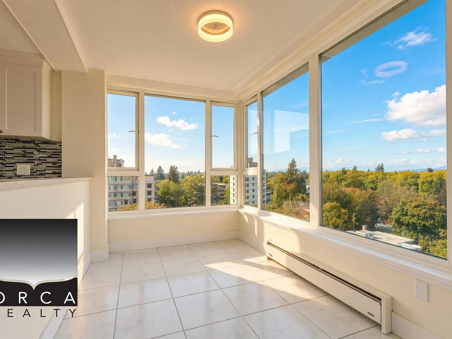 2 bed, 1356 sqft, $4,500 — Photo 2