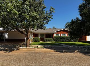 2218 S 4th St, Lamesa, TX 79331