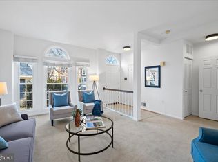 6121 Wellington Commons Dr, Alexandria, VA 22310