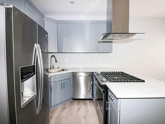 3rd image of 338 Cedar Ave APT 5